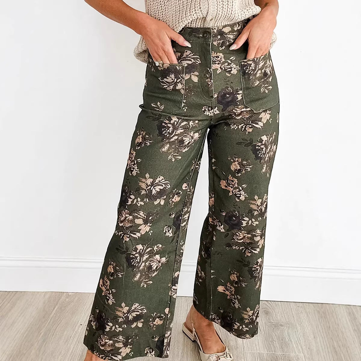 Women’s Retro Floral Print Jeans – High-Waist Style