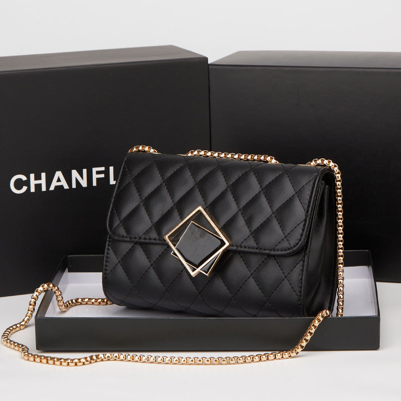 Women’s Vintage Mini Crossbody Bag | Chain Square Handbag