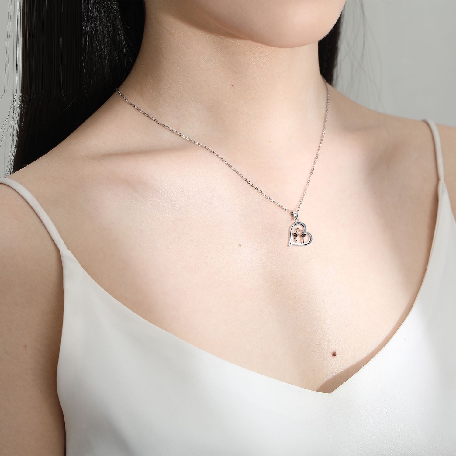 Swan Heart Love Necklace for Women – Rose Gold Electroplated Romantic Jewelry
