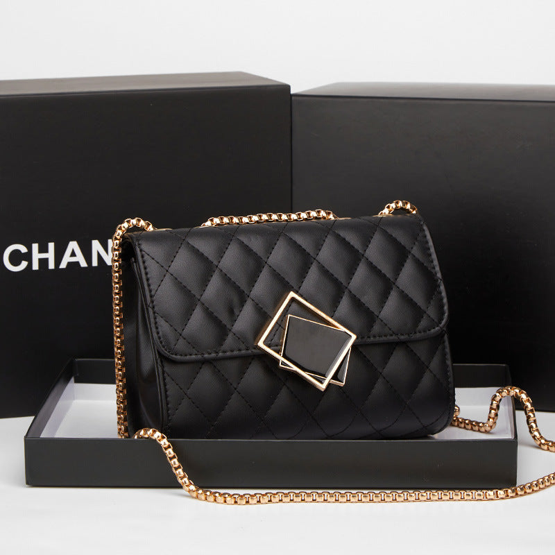 Women’s Vintage Mini Crossbody Bag | Chain Square Handbag