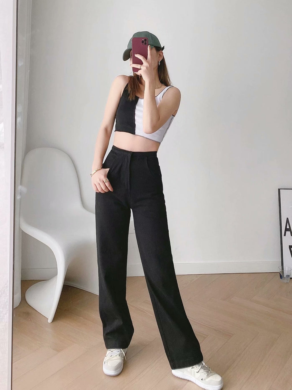 Women’s Banana Pants – Loose Straight Denim Trousers