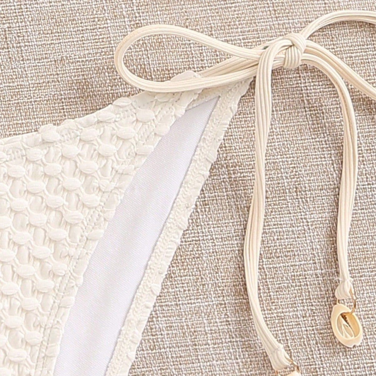 Women’s Shell Design Bikini Set – Minimalist Beige Swimwear