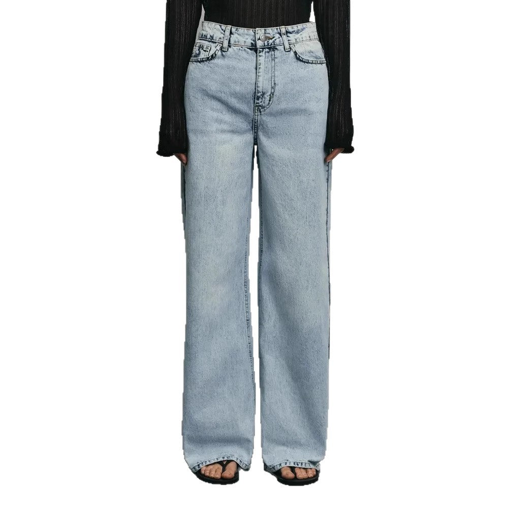 Women’s Light Blue Denim Jeans – Relaxed Commuter Style