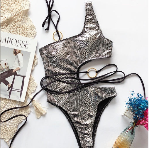 Women’s Minimalist Bikini Set – Lightweight Nylon Two-Piece Swimwear