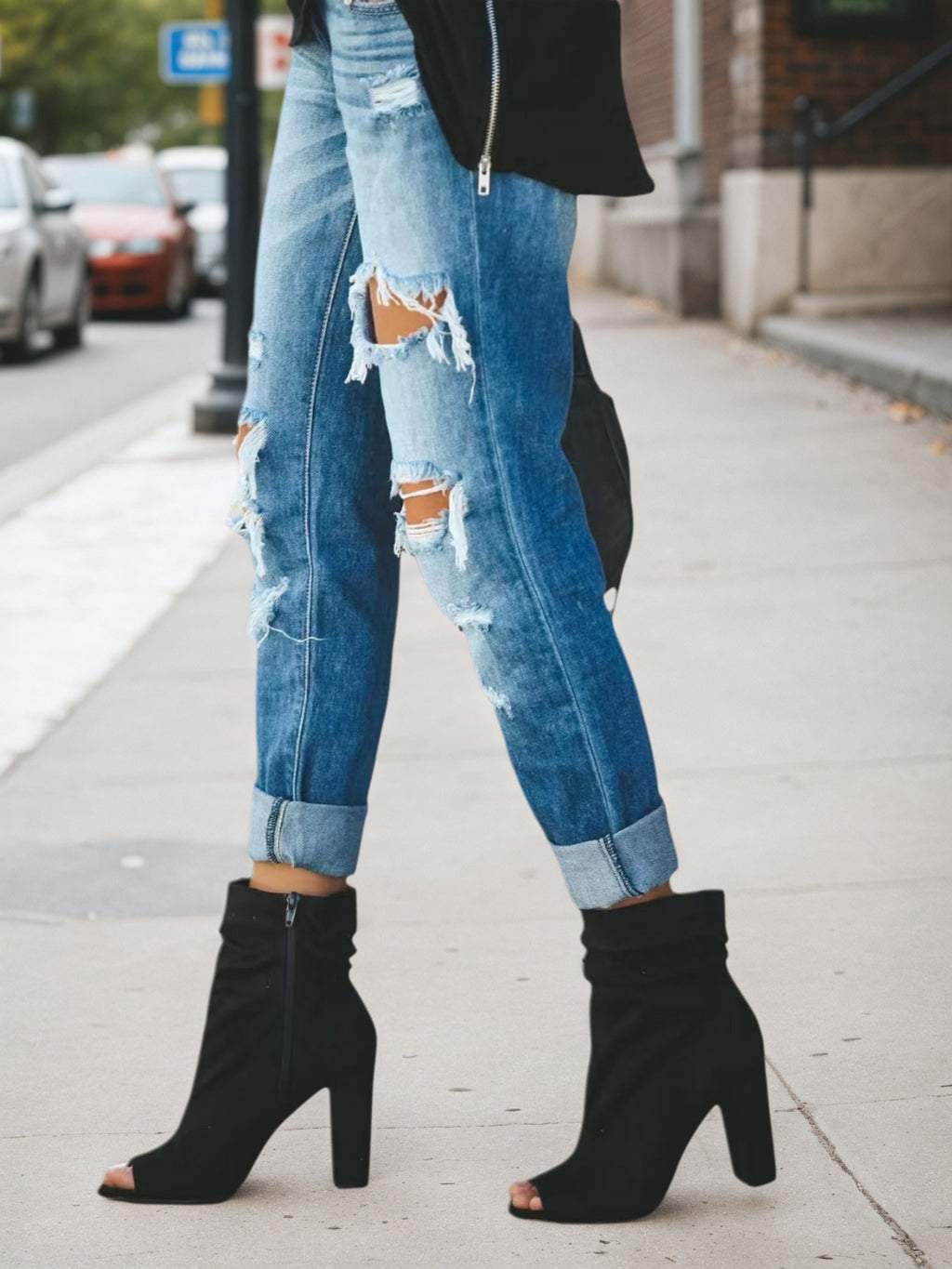 Women’s Low-Rise Ripped Jeans – Trendy Denim Pants