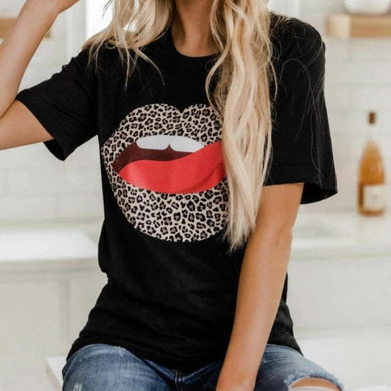 Women’s Leopard Print Lips T-Shirt – Casual Loose Fit Graphic Tee