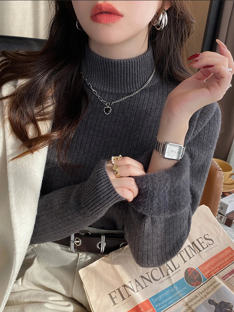 Women’s Retro Turtleneck Sweater 2026 – Thick Fleece-Lined Thermal Pullover for Autumn/Winter