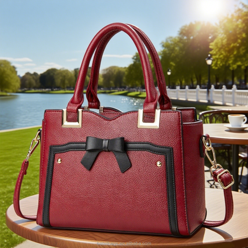 Chain Strap Women's PU Leather Shoulder Bag – Striped Luxury Commuter Handbag