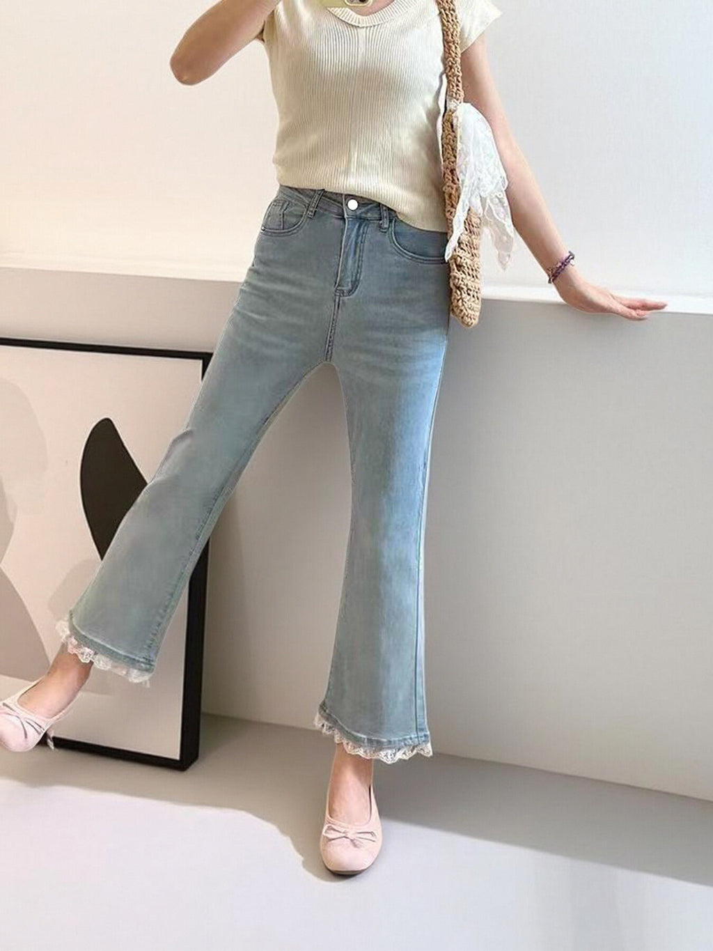 Women’s Cropped Flared Jeans – Light Blue Lace-Up Elastic Waist Casual Denim Pants