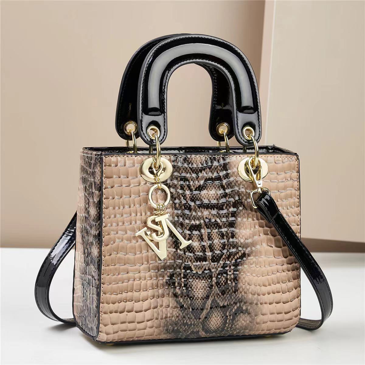 Women’s PU Leather Shoulder Bag – Stylish Messenger Handbag