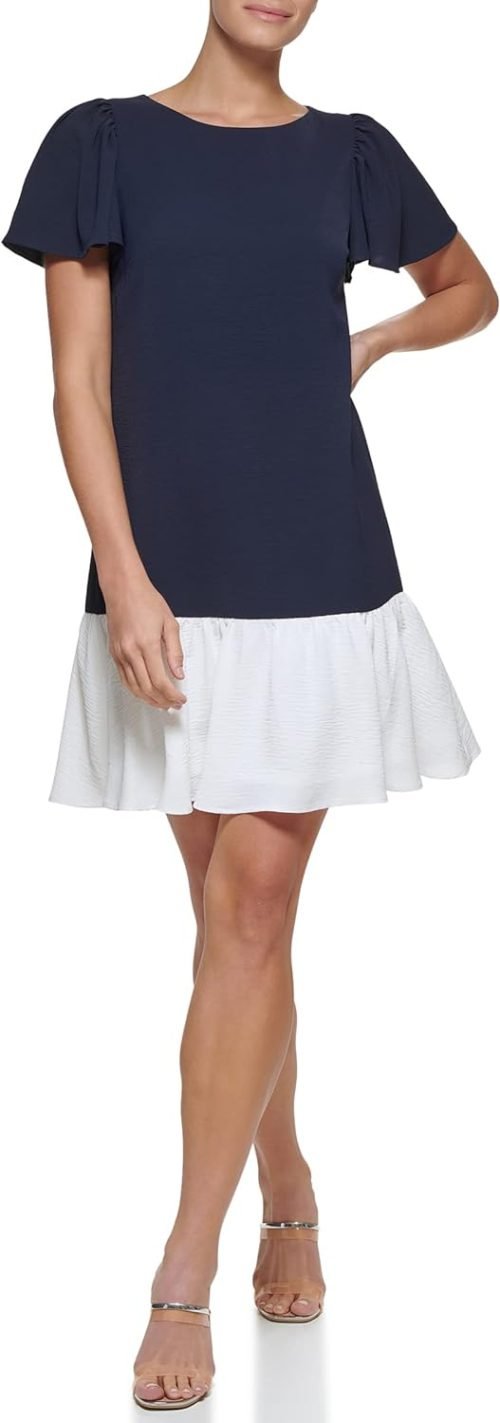 Women's Fit and Flare Trapeze